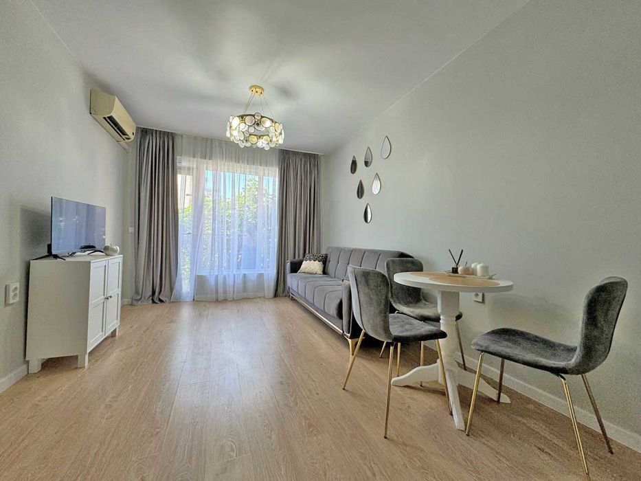 Продава се Двустаен апартамент в к.к. Слънчев бряг - 73 кв.м за 994 €/кв.м - Снимка #2