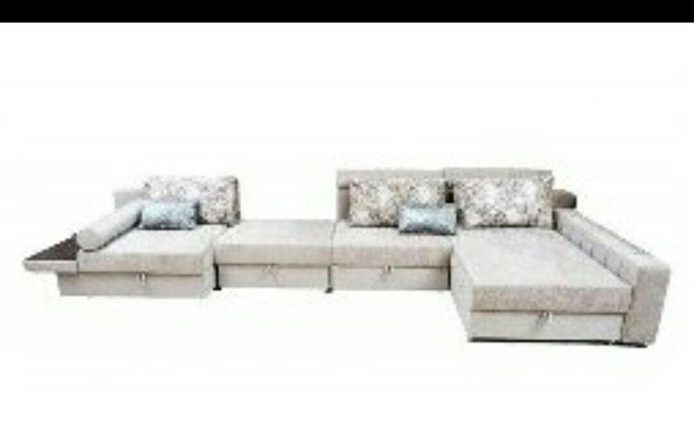 Продам диван большой новый в магазине стоит 560000