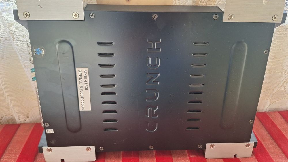 SUPEROFERTA 350 lei Amplificator Crunch Blackmaxx mxb 4150i alpine kic