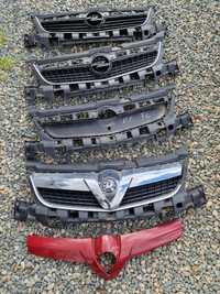 Grila centrala radiator cu stema Opel Vectra C Signum facelift