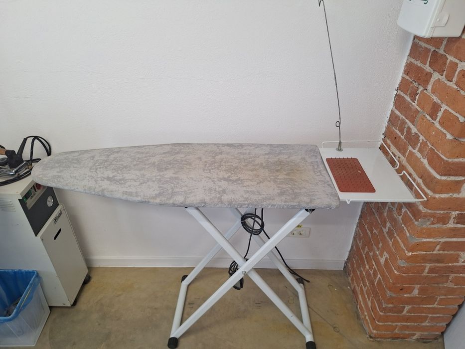 Masa de calcat semiprofesionala