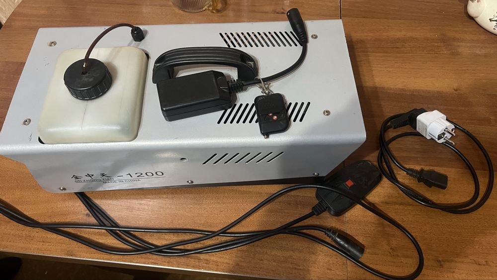 Генератор  Дыма машины