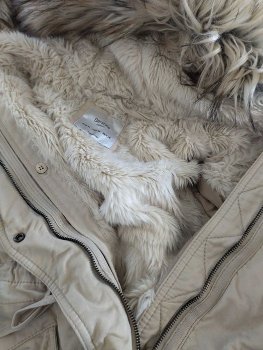 Дълго топло яке Bershka