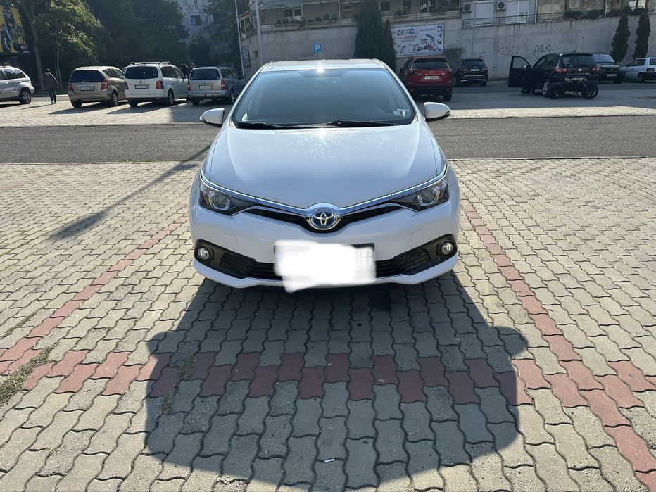 Toyota Auris 1.8 136 к.с.