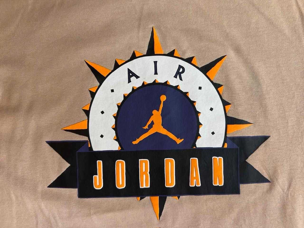 Оригинална тениска JORDAN размер S