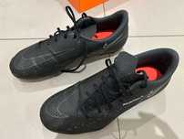 Vând ghete fotbal Nike