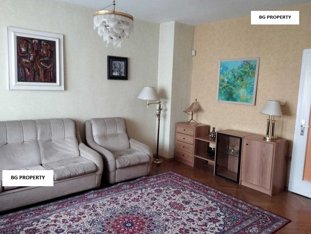 Продава се Четиристаен апартамент в София, Изток - 130 кв.м за 3027 €/кв.м - Снимка #1