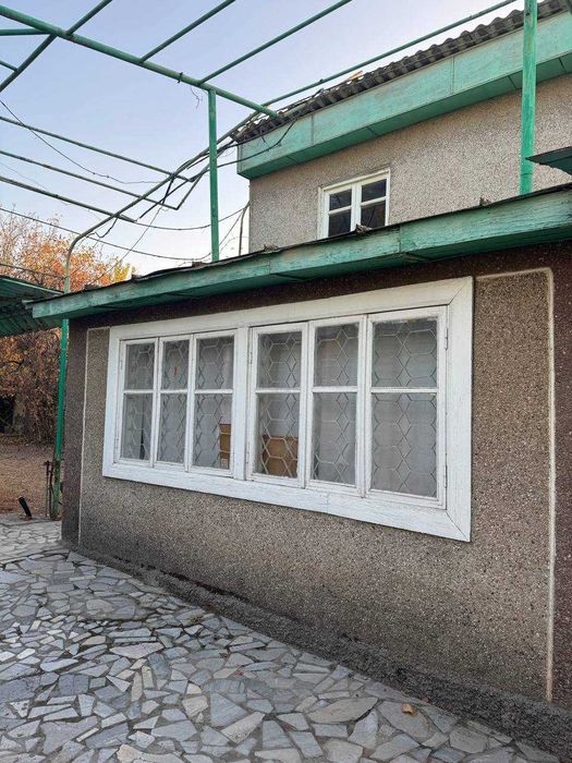 Продам уютную дачу