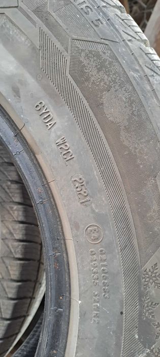 Зимни гуми Barnum 215 70 16