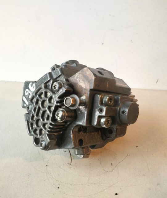 Pompa  inalta presiune 3.0 tdi 0445010154 Volkswagen VW Touareg gener