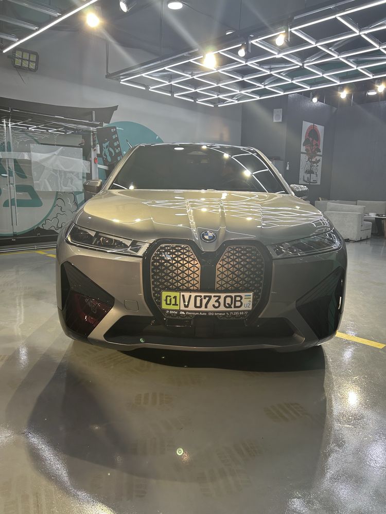 Продается BMW iX 40