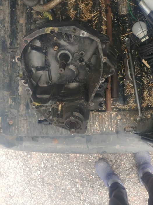 Скоростна кутия рено канго 1,9 DTI 2000.г