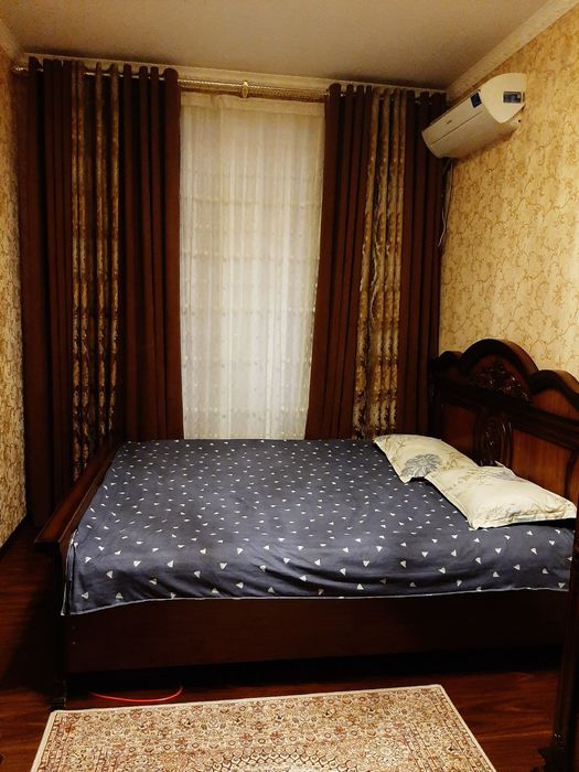 Аренда квартира Сергели Голден хаус 2/4/5 кирпичный дом с обстановкой