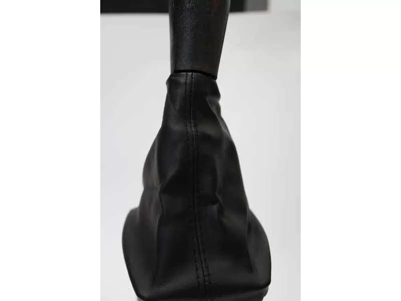 Топка за скоростен лост с маншон за AUDI A4/5скорости