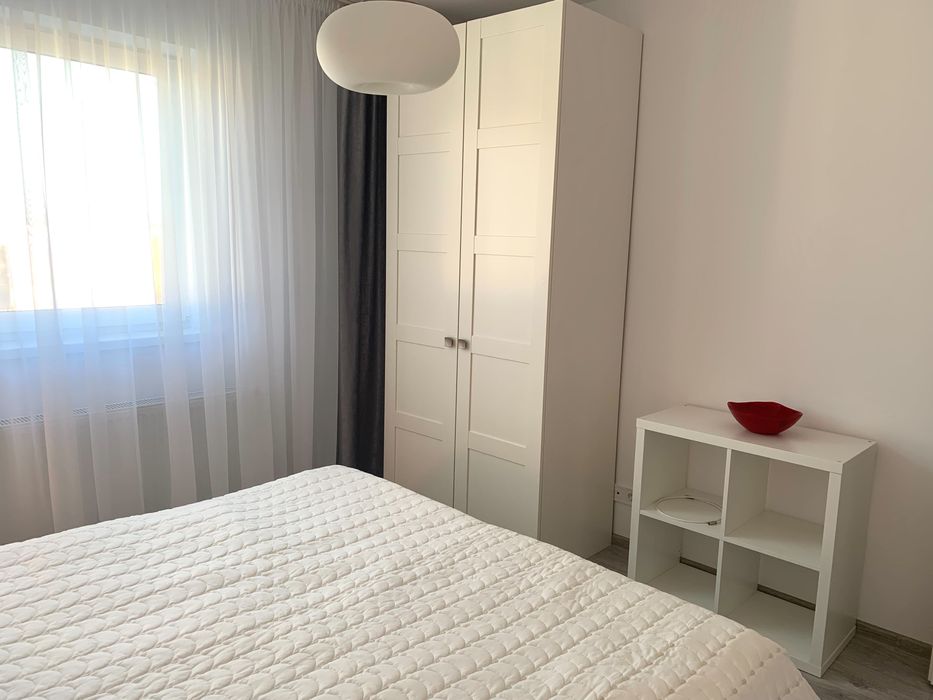 Regim hotelier.Ap.3 camere decomandat.B-dul TRANSILVANIEI Cof.Corina