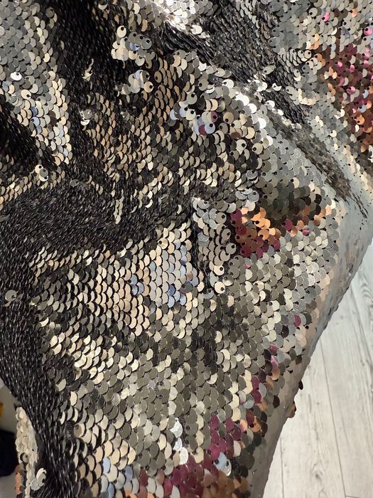 Рокля с пайети сива