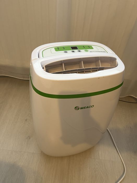 OFERTĂ! Dezumidificator si purificator Meaco 12l