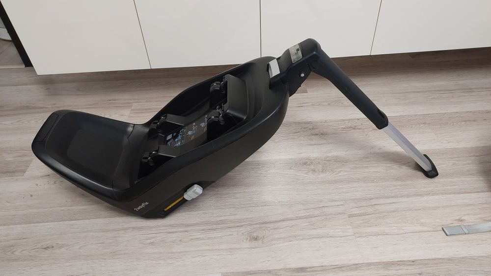 Pachet Scaun auto Maxi-Cosi 2wayPearl + Baza auto Isofix