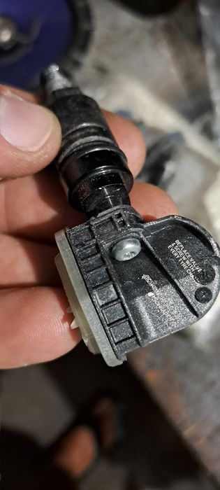 Датчици за налягане на гумите