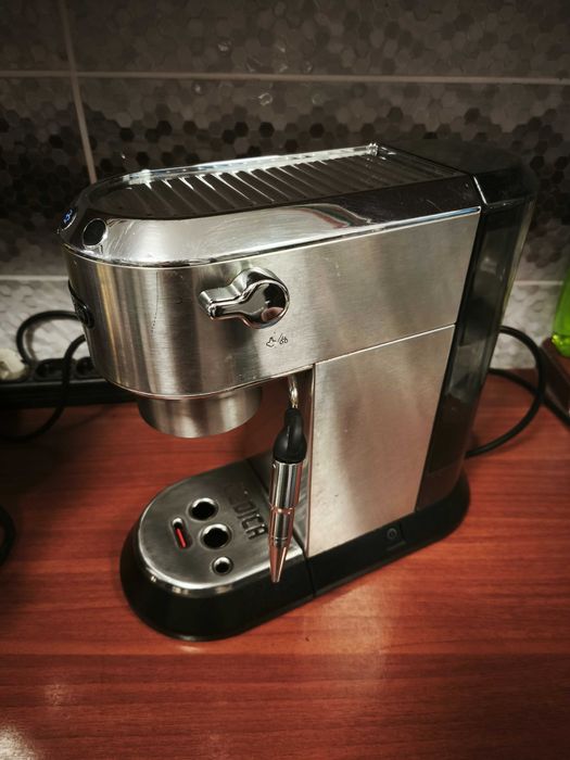 Vand set DeLonghi Dedica EC685 si rasnita Kingrinder p2