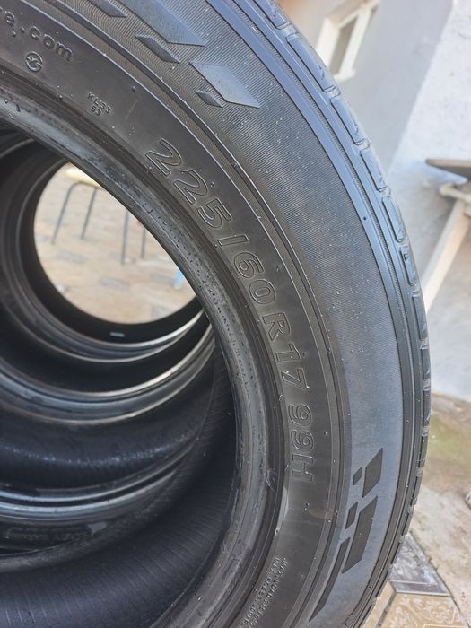 Продам шины в комплекте