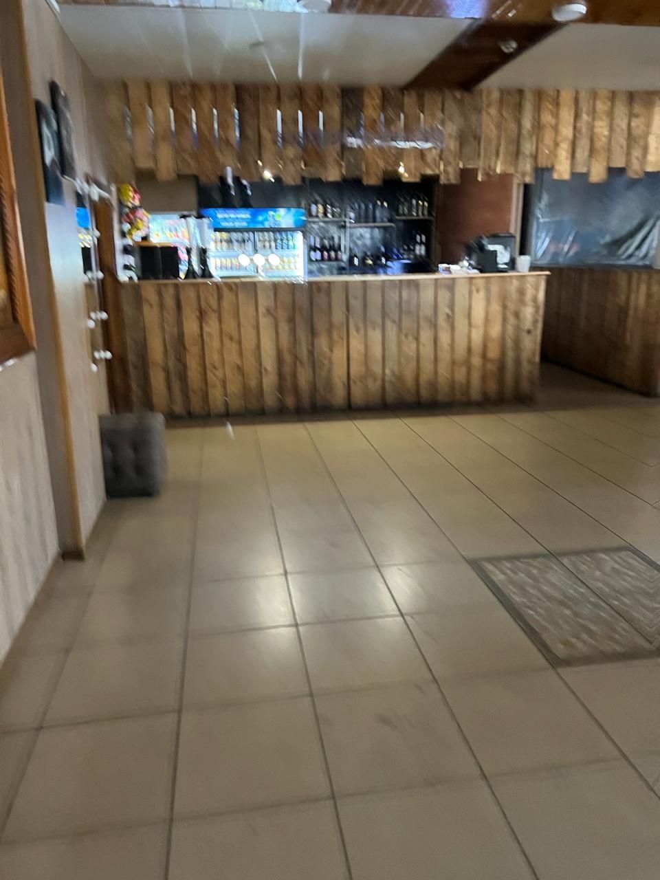 Сдается в аренду кафе действующее в Пришахтинске