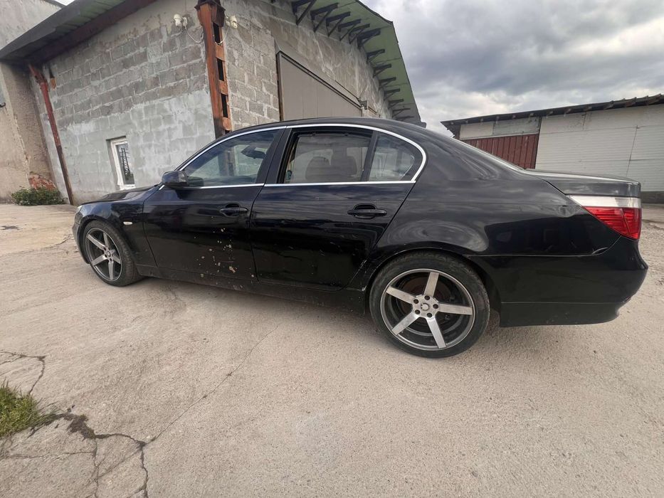 Bmw e60 520i на части