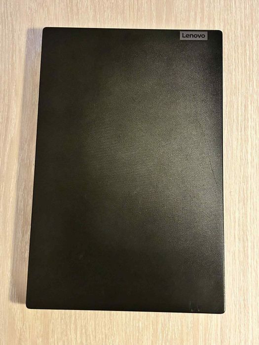 Laptop Lenovo G15 V2 ITL