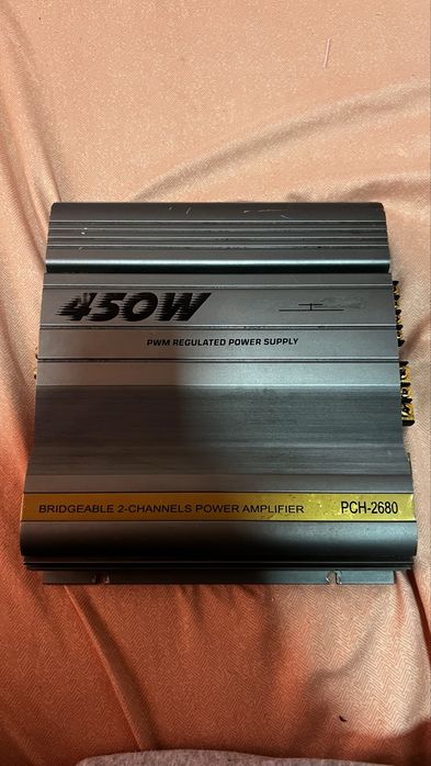 vand statie subwoofer auto