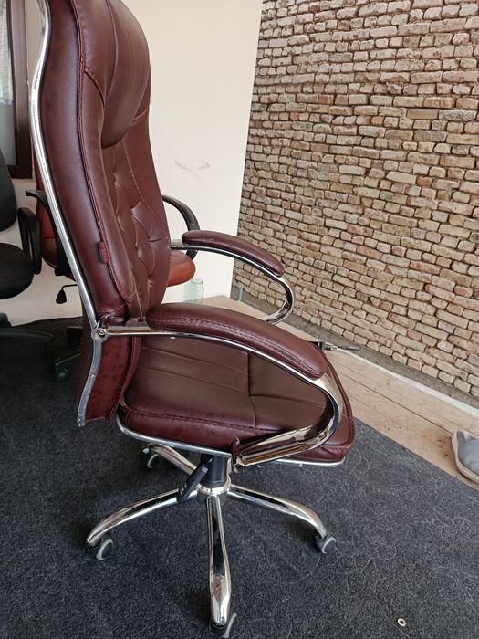 Кресло офис  сотилади