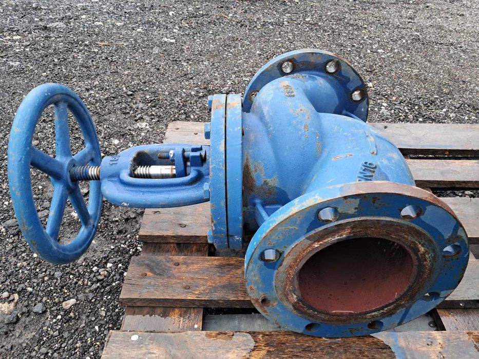 Сферичен спирателен вентил DUYAR PN16 DN 150