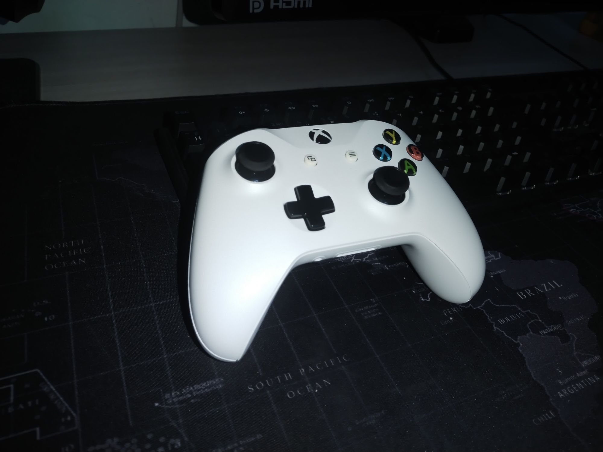 Продам геймпад Xbox one