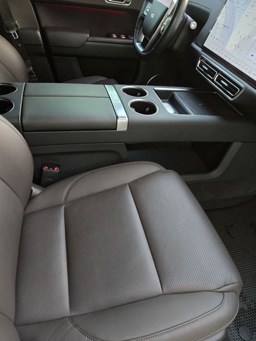 Li 9 max xoluati yangiday