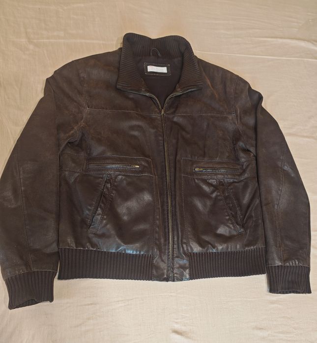 Vând geaca piele BATA, maro trufa ciocolată