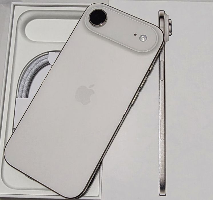 Iphone AIR / Gold / DeluxGSM