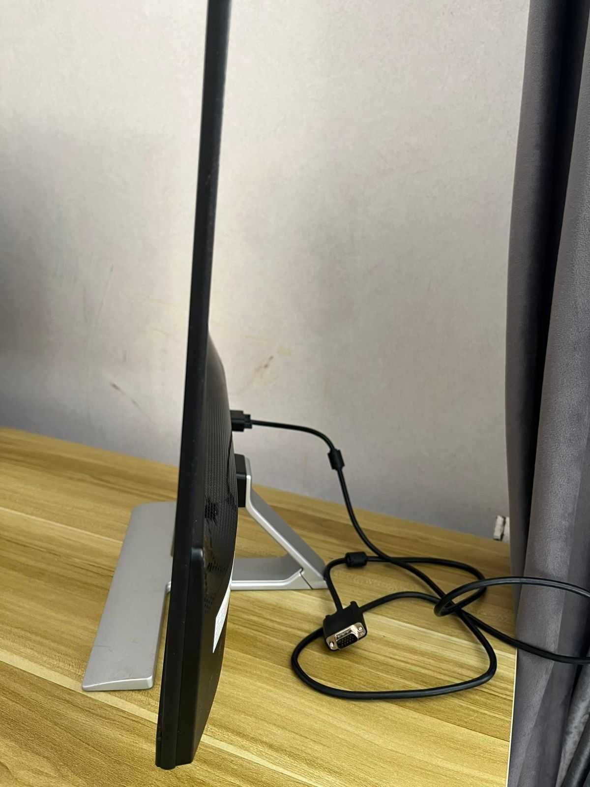 Срочно Продам монитор Acer, диагональ 24, даю гарантию.