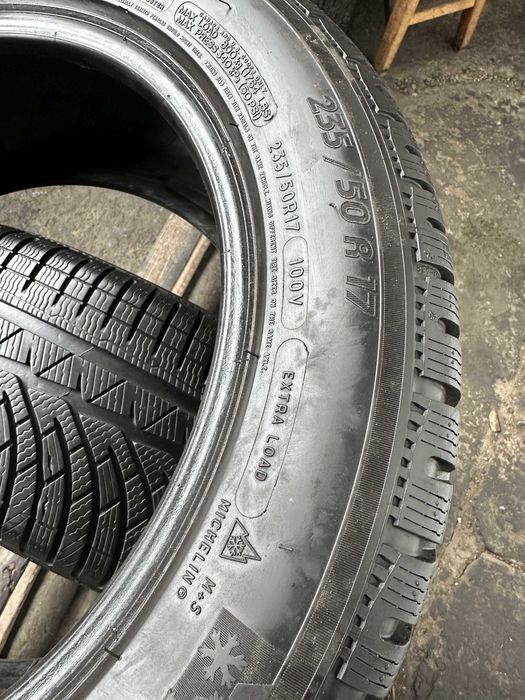 2 Anvelope Iarna 235/50 R17 100V MICHELIN Pilot Alpin 4