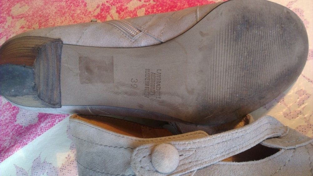 Дамски велурени обувки Noa Noa модел Sarita, с висок ток