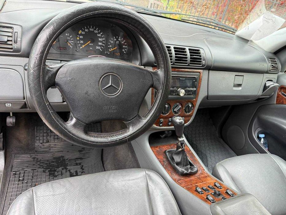 Mercedes-Benz ML 230 с бензин + газ