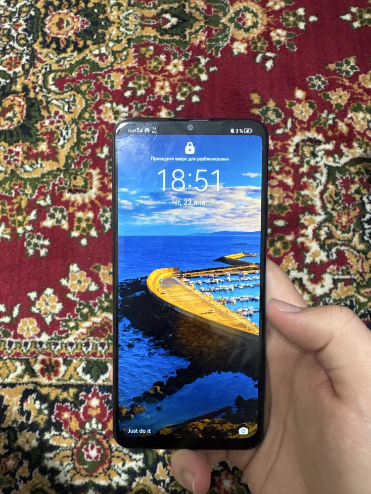 Huawei Nova Y70 ideal sotiladi