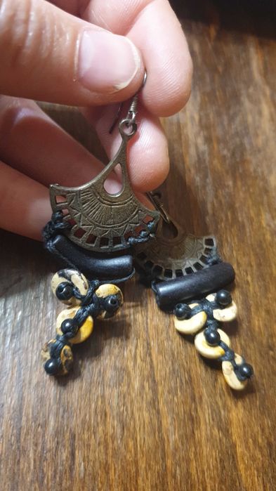 Ръчно правени обеци