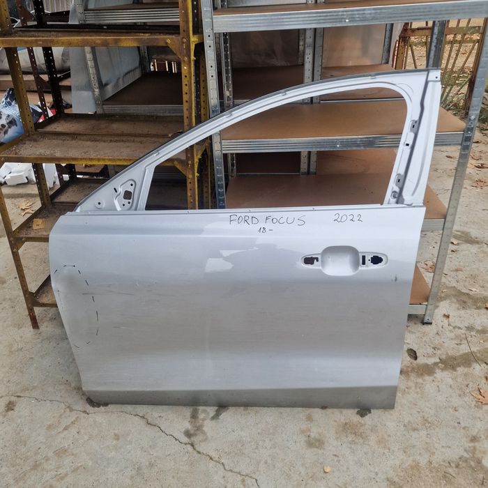 Ford Focus 2022 след 2018 предна лява врата