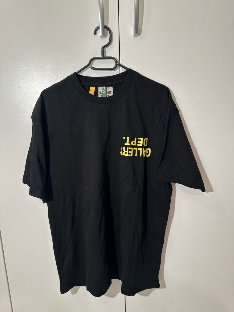 Tricou Gallery Dept. - Size L