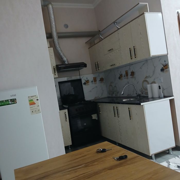 Jizzax Turon bank  ruparasida uzoq mudatli ijara 2 xonali 75kv