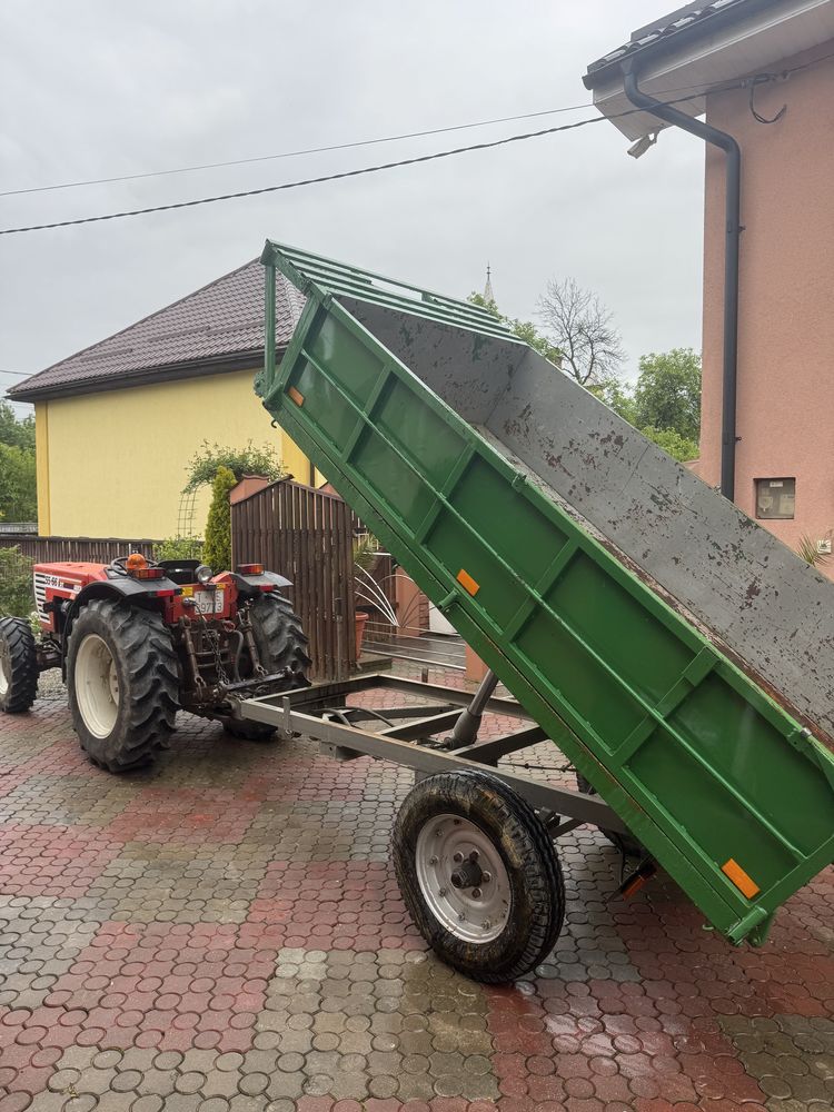 De vânzare: Remorcă basculabilă pentru tractor
