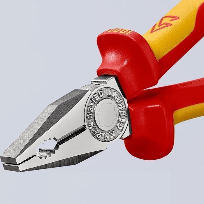 Patent izolat KNIPEX profesional KNI0306180T, 180 mm