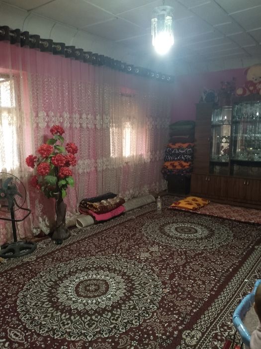 Uy sotiladi Sirdaryo viloyati sayhunobot tumani Orizkoz mahallasida