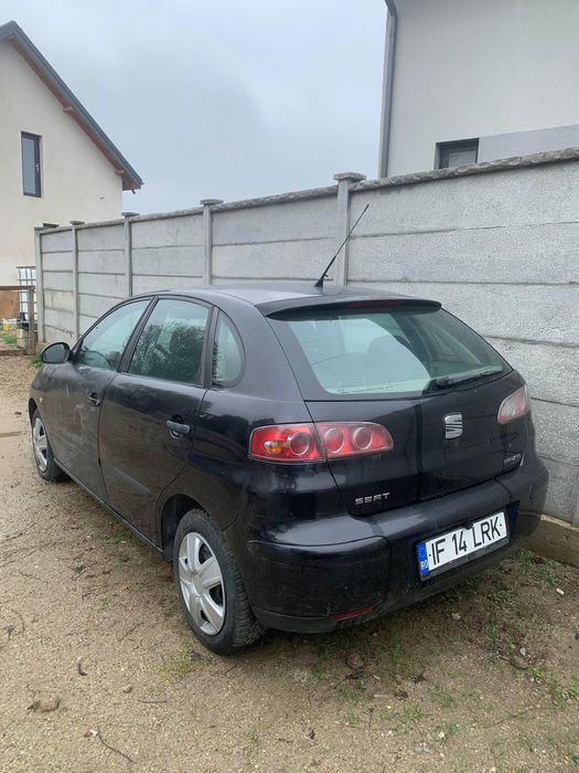 Vand Seat Ibiza negru