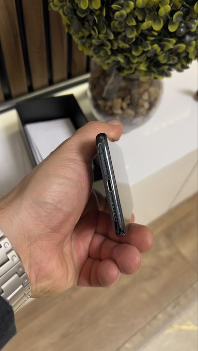 Iphone 11 pro midnight green