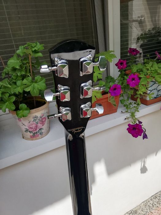 Акустична китара Fender